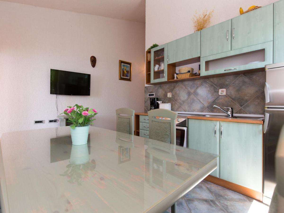 Apartment Starigrad-4 By Interhome Starigrad  Εξωτερικό φωτογραφία